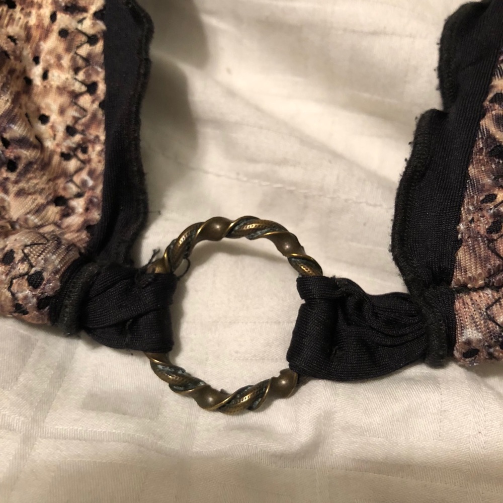 Leopard bikini - Picture 3 of 5